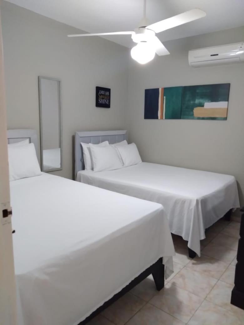 Casa Docia Hotel Samana Quarto foto